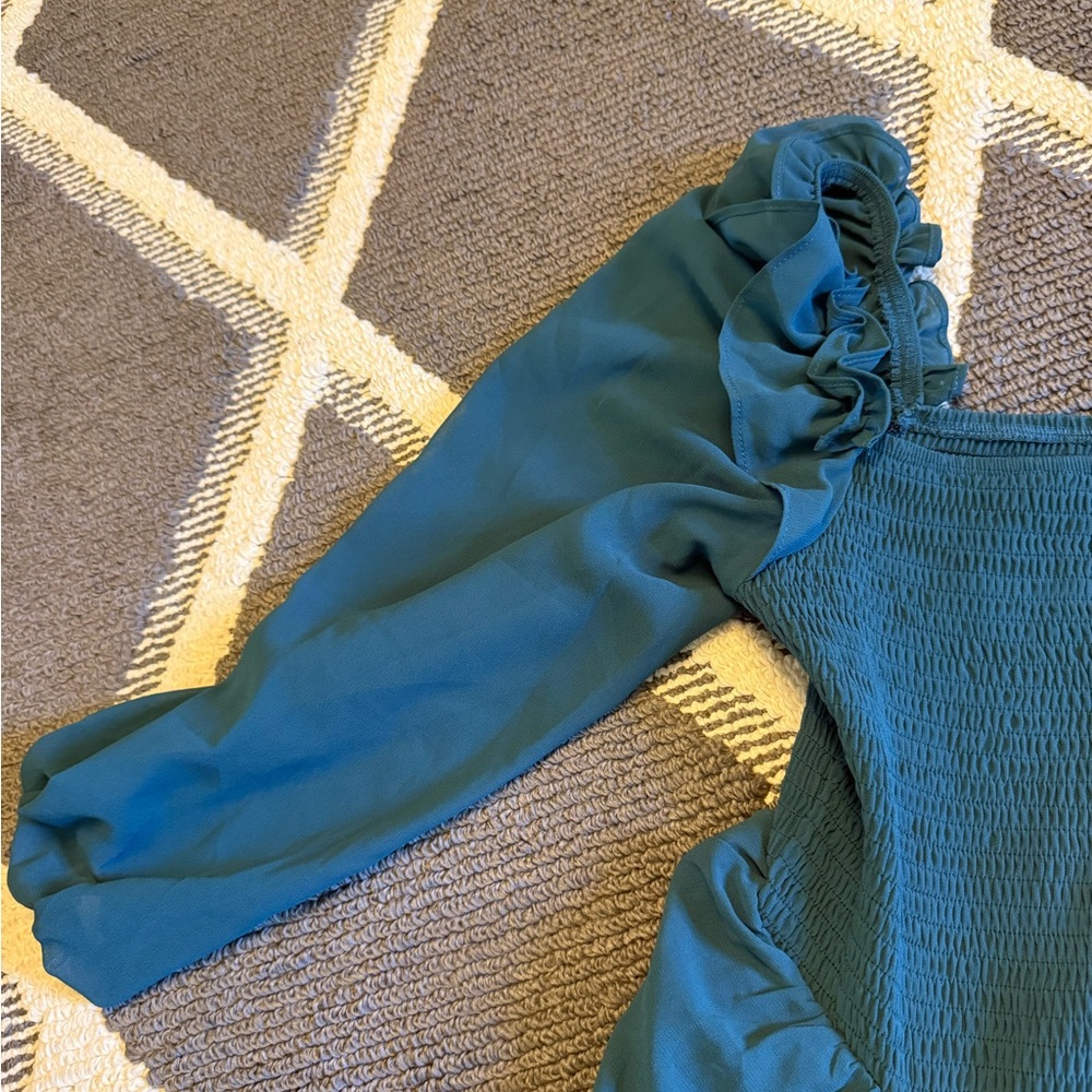 Textured Teal Fabric with Tag - Picture 4 of 6